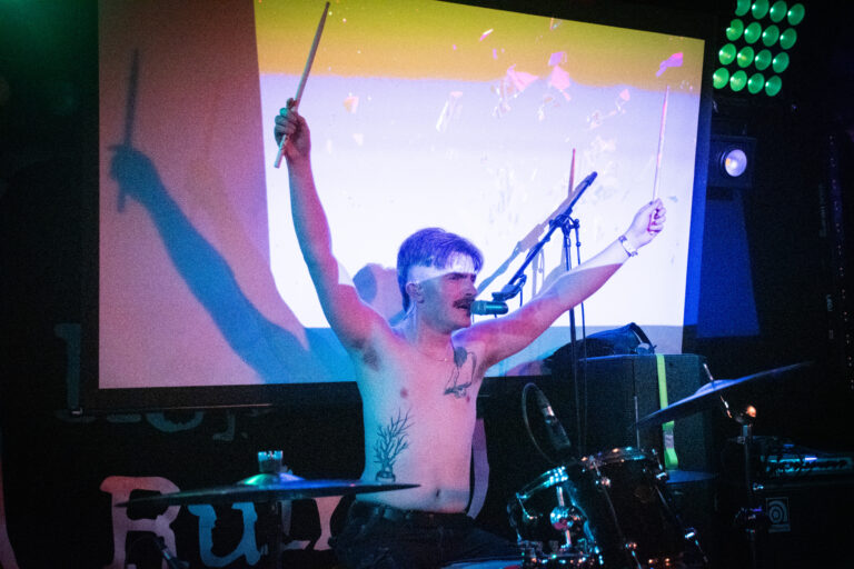 MUTATIONS FESTIVAL BRIGHTON : GANS.